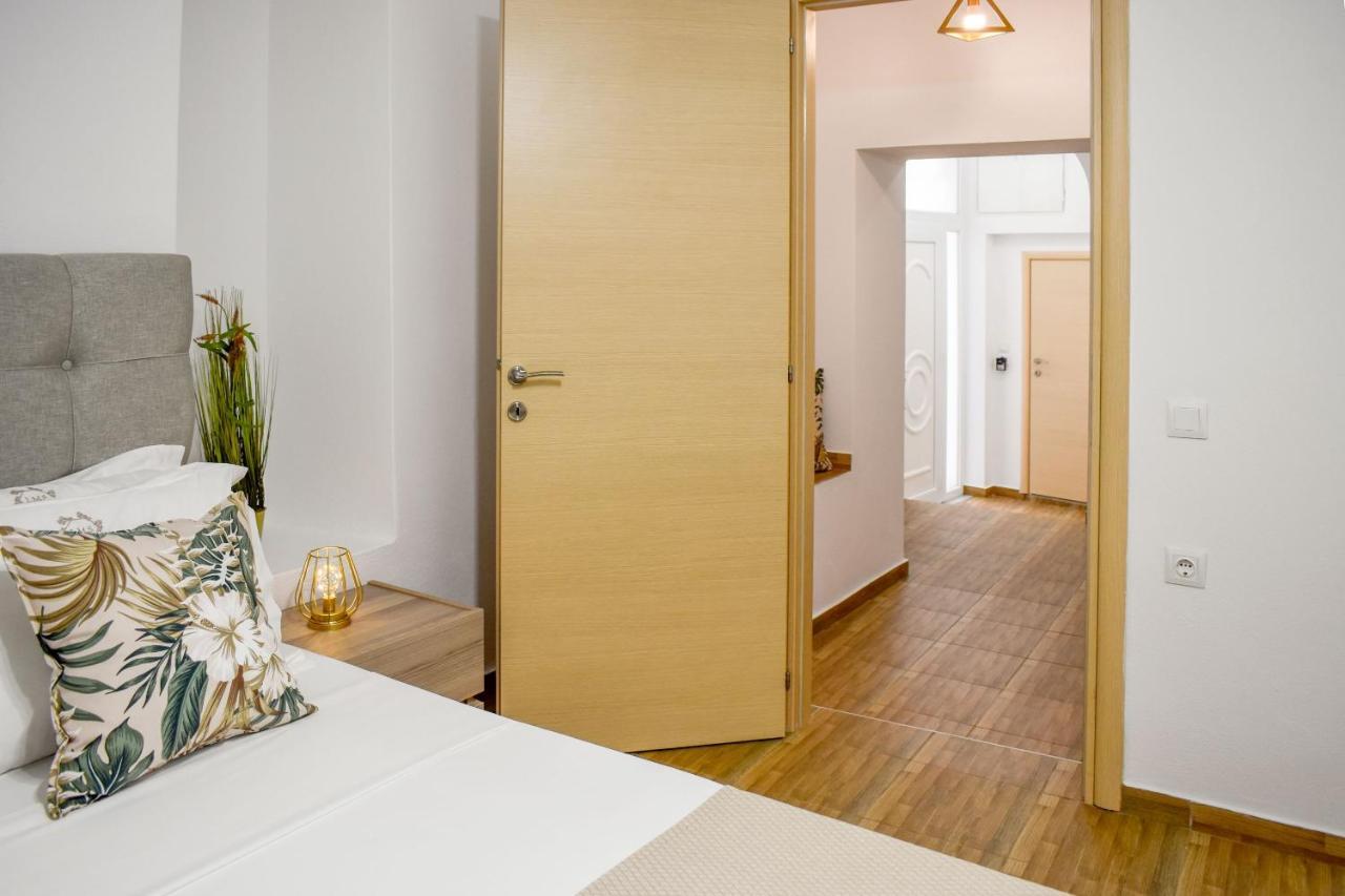 La Maison Plakes 3 Bdr Apt Скіатос Екстер'єр фото