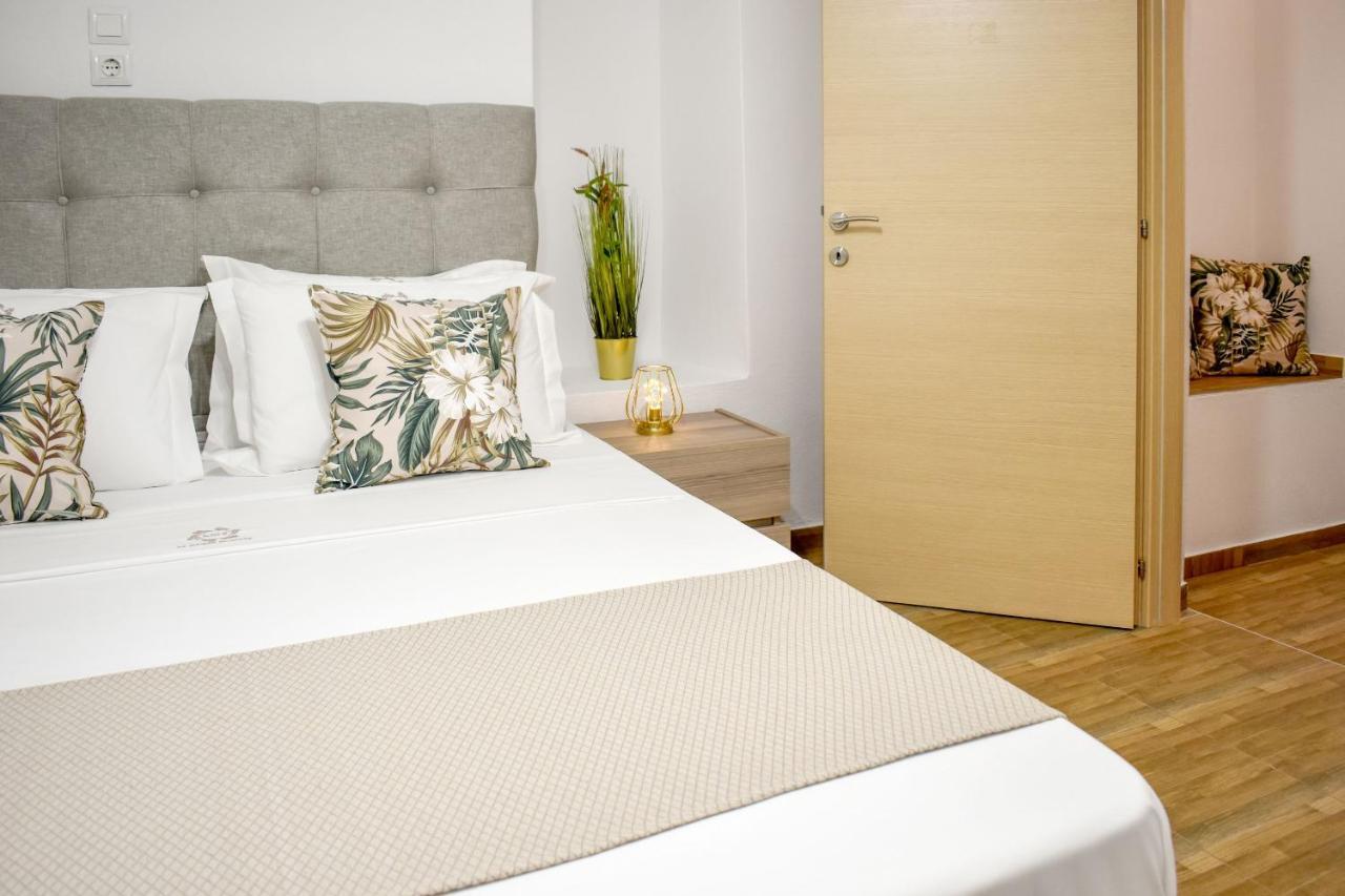 La Maison Plakes 3 Bdr Apt Скіатос Екстер'єр фото